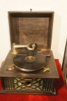 nabytok/gramofon-2