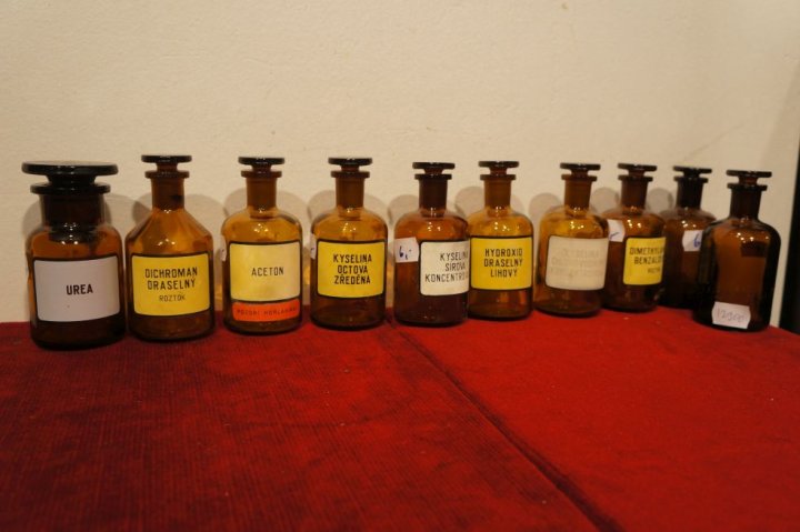 10x fľaštička na chemikáliu