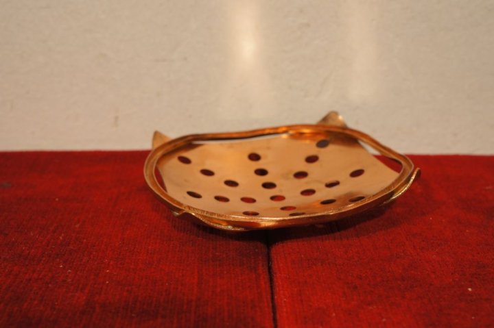 miska s poklopom