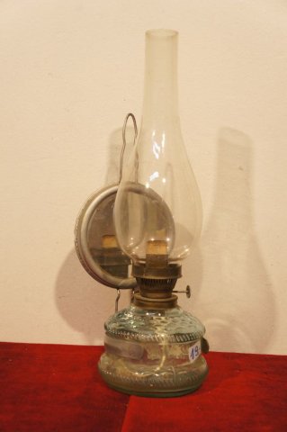 petrolejová lampa