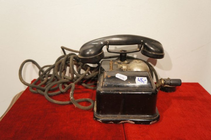 telefón