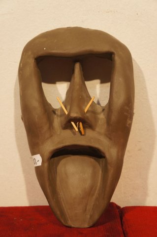 tvár maska