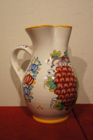 džbán