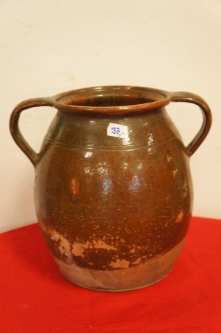 džbán