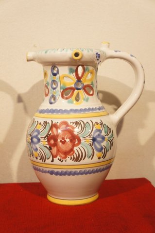 džbán