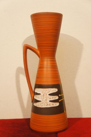 džbán