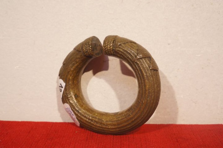náramok