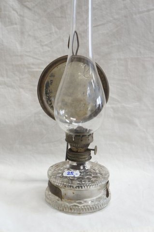 petrolejová lampa