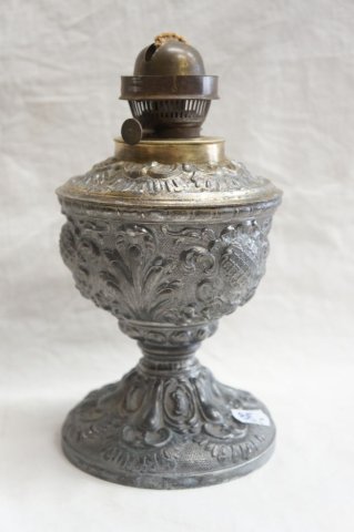 petrolejová lampa