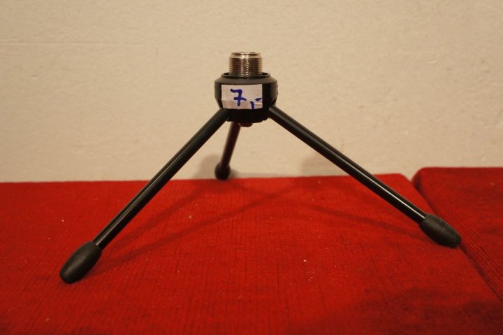 statív