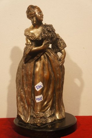 žena s kyticou