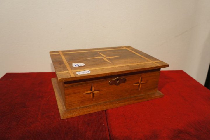 krabička kazeta