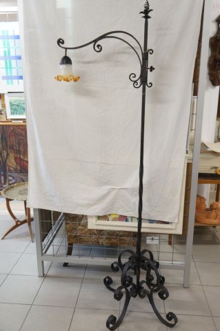stojanová lampa