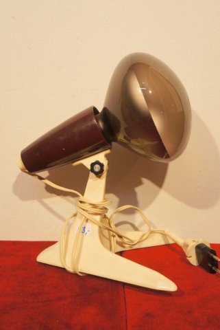 stolná lampa