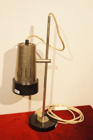 stolná lampa
