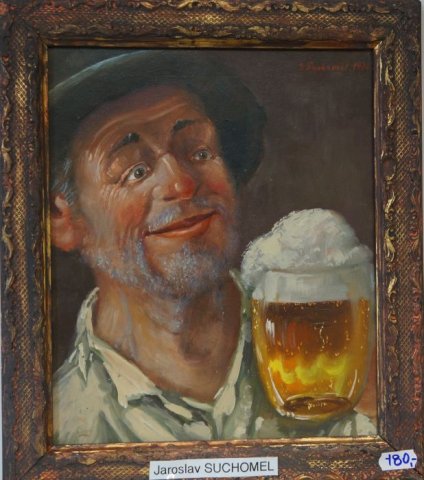 muž  s pivom