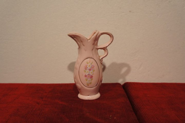 džbánik