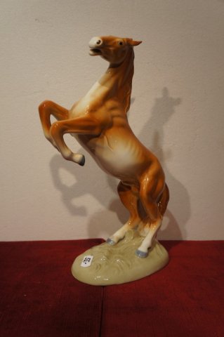 kôň
