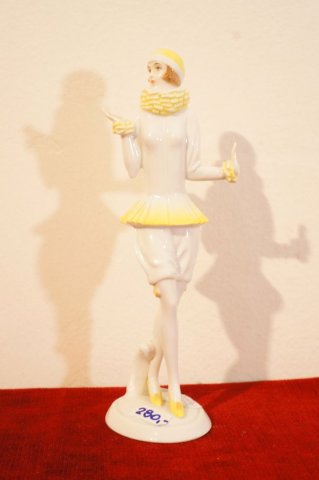 Lady Yvonne